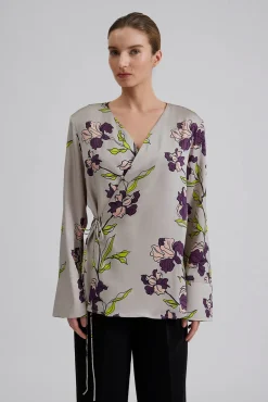 Adina blus