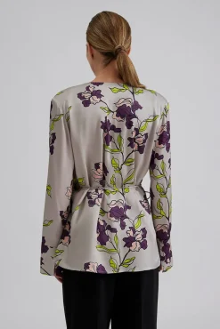 Adina blus