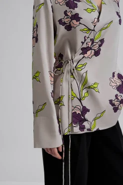 Adina blus