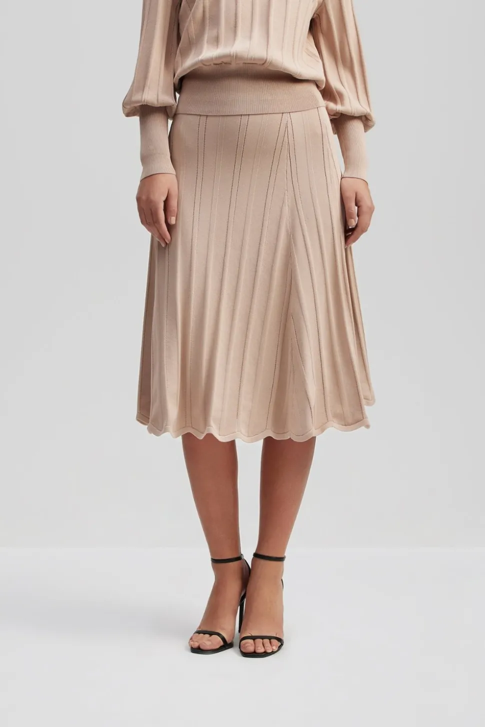 Anissa midi skirt