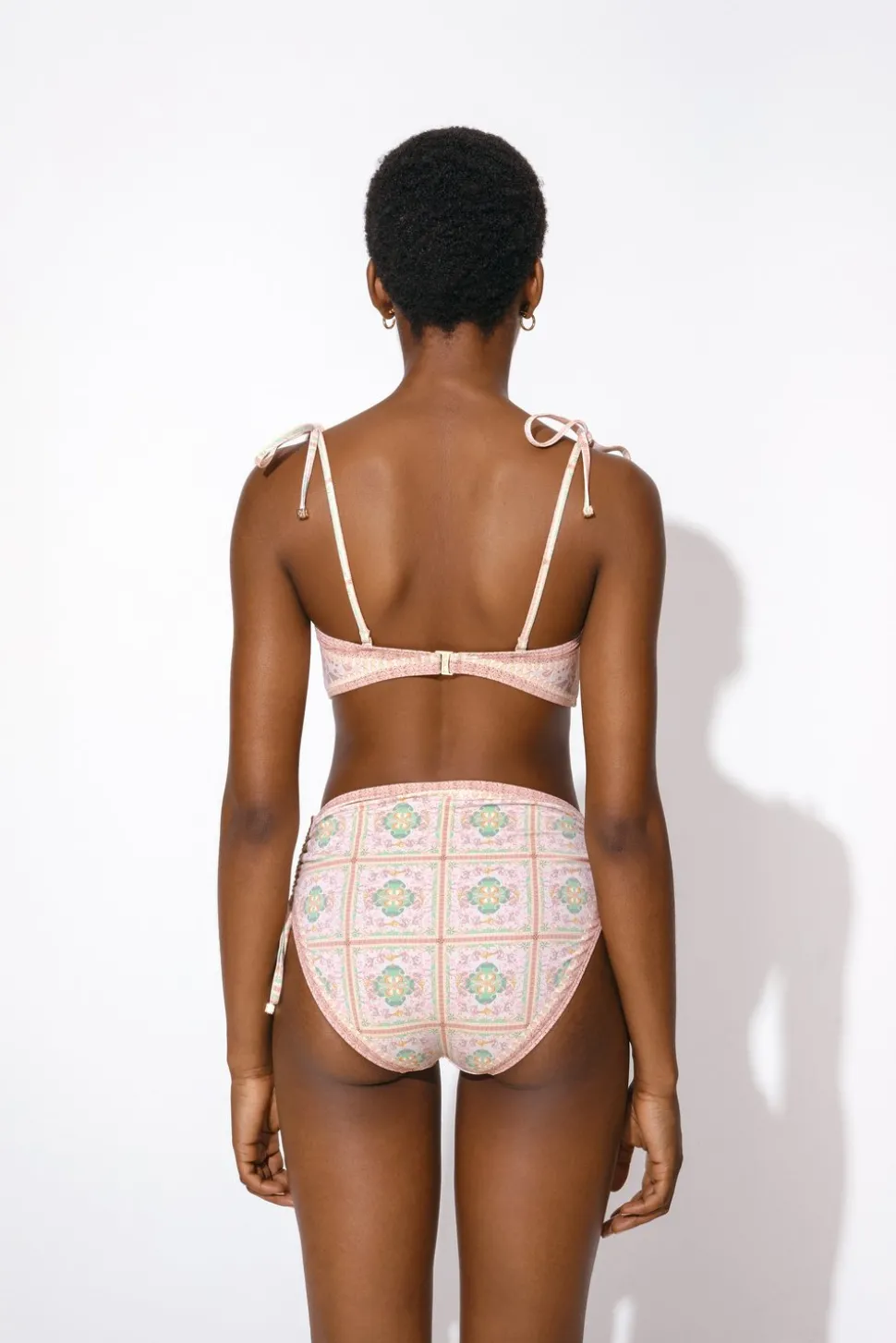 Della bikinitrosa