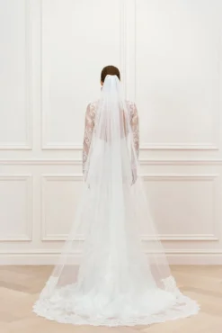 Luxe veil