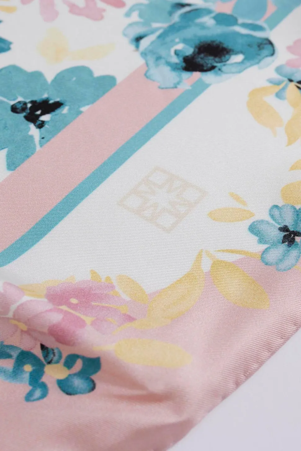 Sidensjal twill 80x80